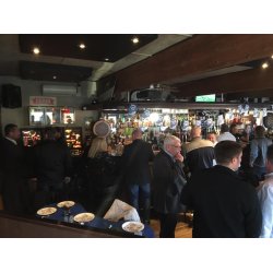 Murphys Irish Pub &amp; Sportsbar.