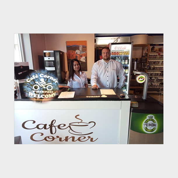 Cafe Corner