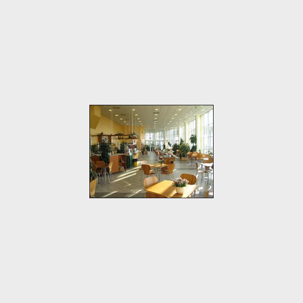 Nikolines Cafeteria.