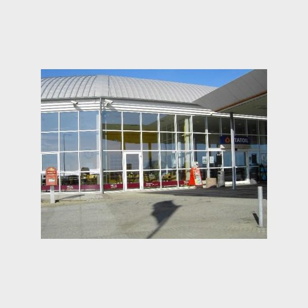 Nikolines Cafeteria.