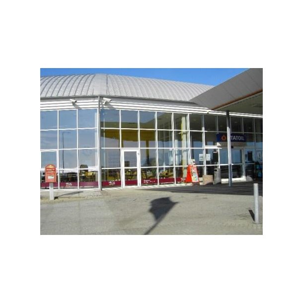 Nikolines Cafeteria.