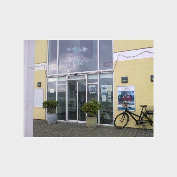 Frank's Resturant &amp; Cafe. S�by.