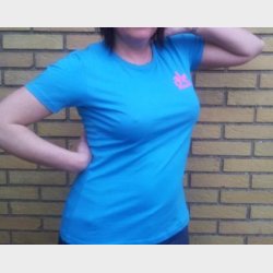 Faconsyet T-shirt.