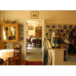 Fru Mllers Antikcaf&eacute; 