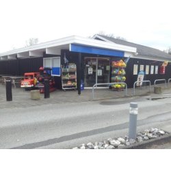 Bunken Strand Camping og Butik