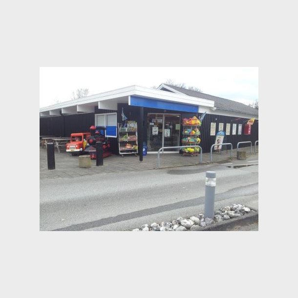 Bunken Strand Camping og Butik