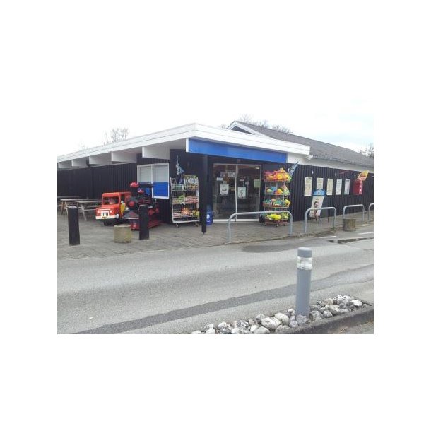 Bunken Strand Camping og Butik